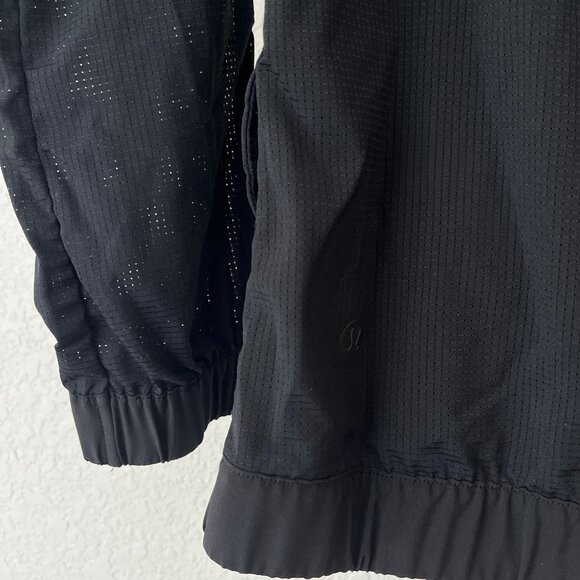 Lululemon Pack Light 1/2 Zip Pullover Hoodie Size 2 - Picture 7 of 10